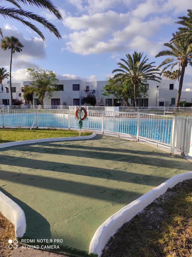 Alojamientos Playa Centro Corralejo 12 Bagian luar foto